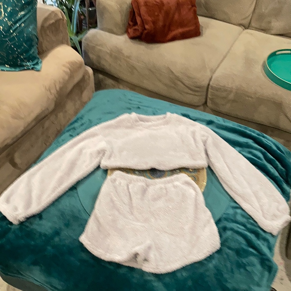 Fuzzy Teddy Crop Top Pajama Set Size Small